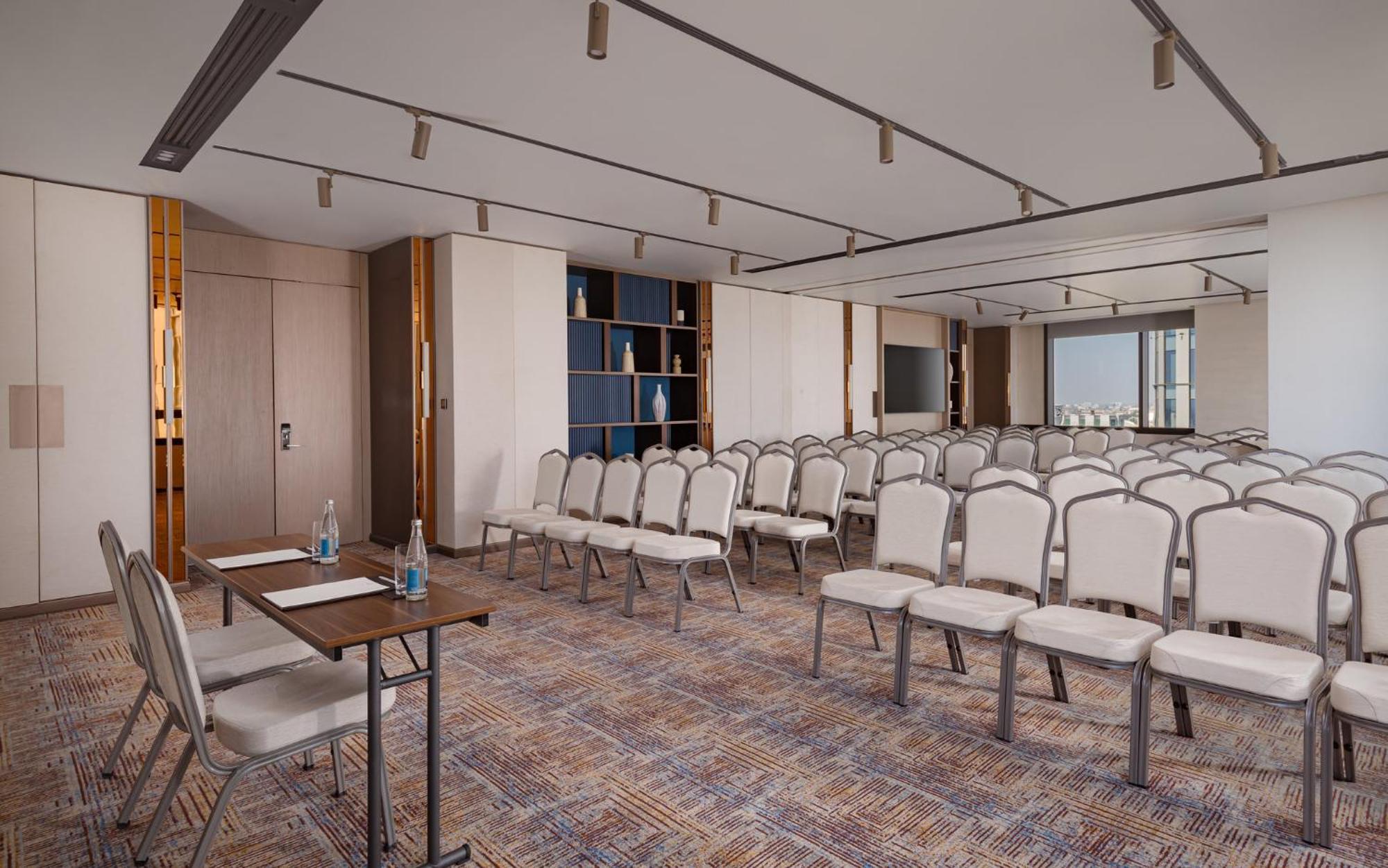 Intercontinental Tashkent By Ihg Hotell Eksteriør bilde