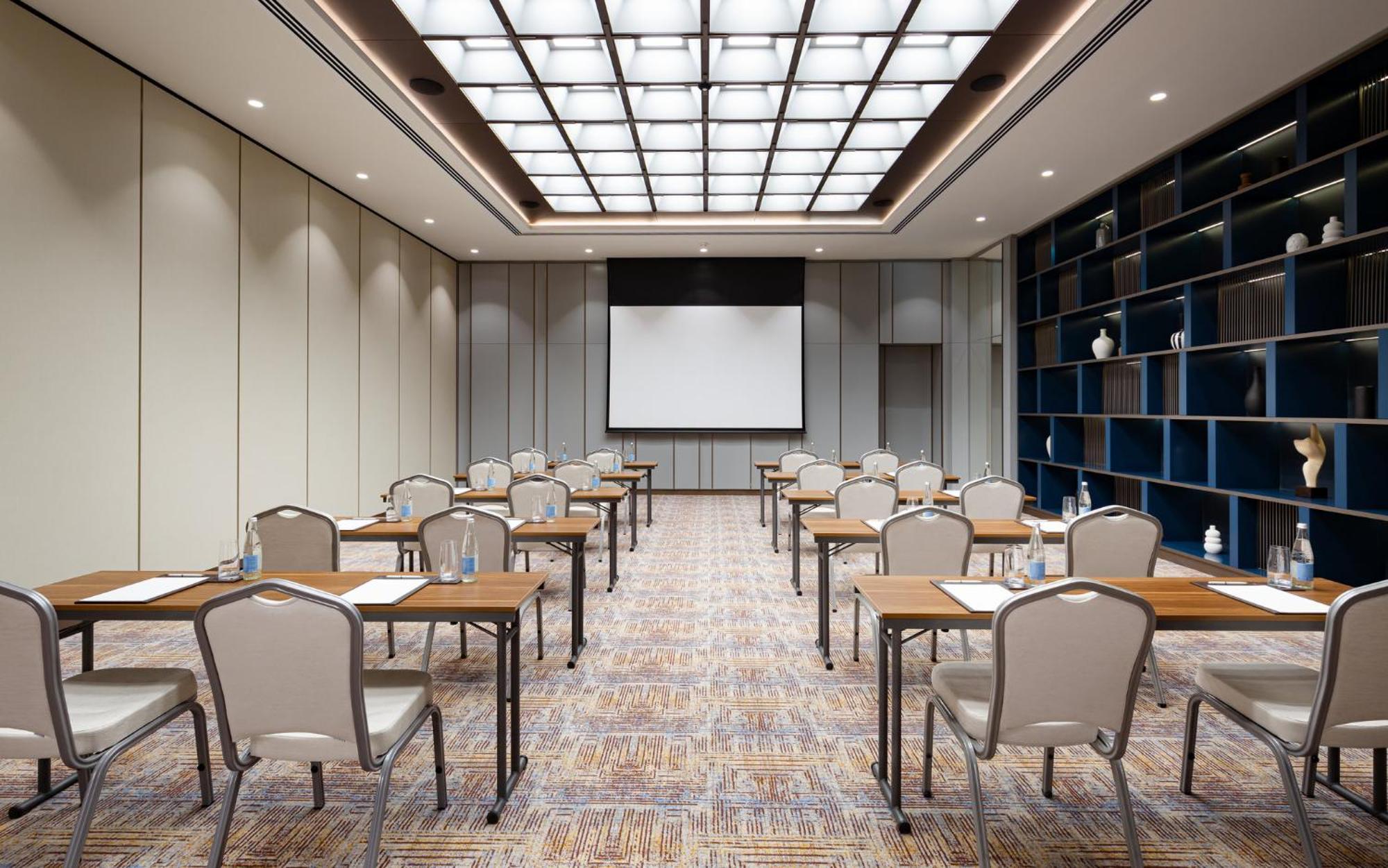 Intercontinental Tashkent By Ihg Hotell Eksteriør bilde